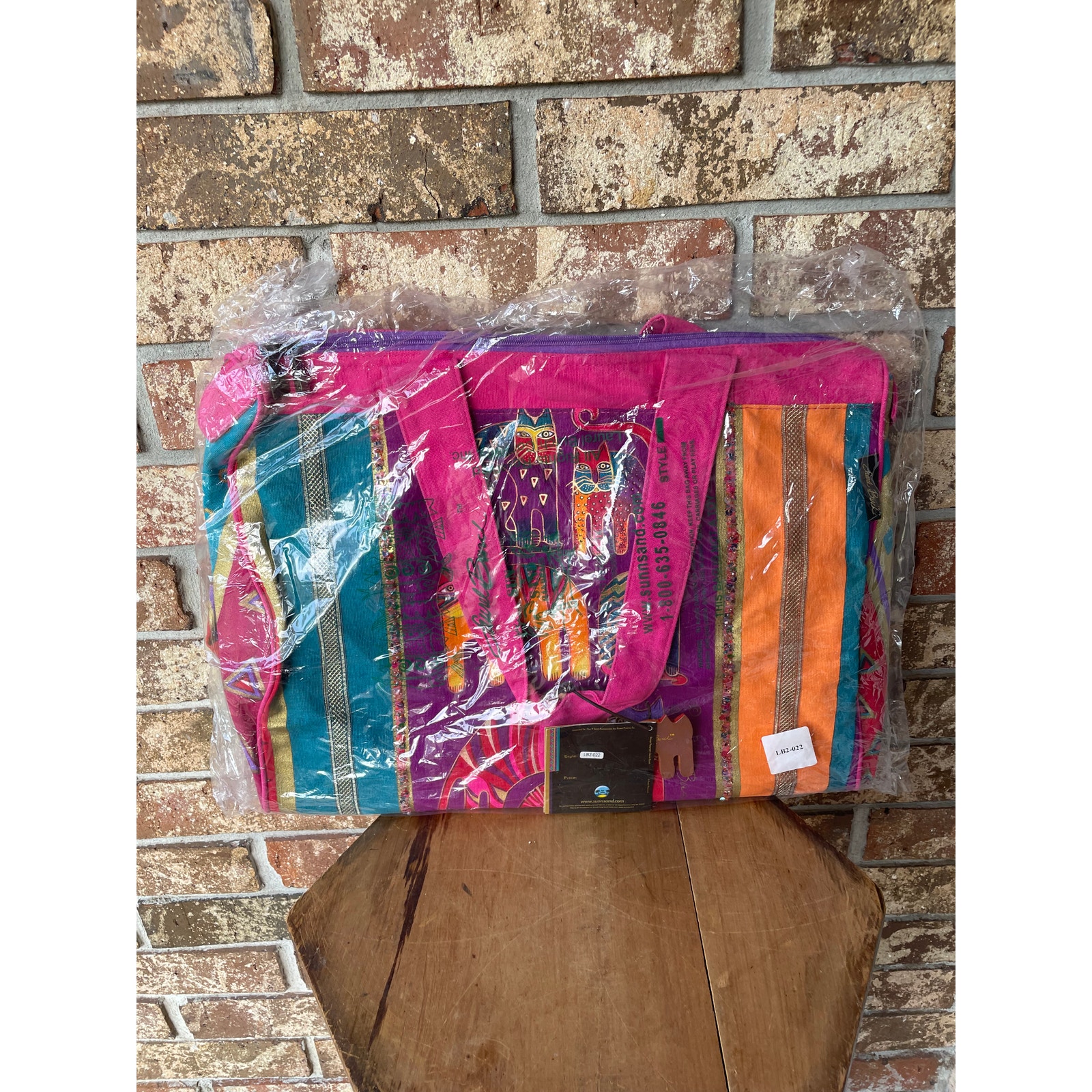 Laurel Burch Footed Tote Mip Nwt Cats & Stripes Beautiful!
